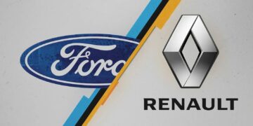 Otomobil devleri el sıkıştı! Ucuz elektrikli araba için tarih verildi