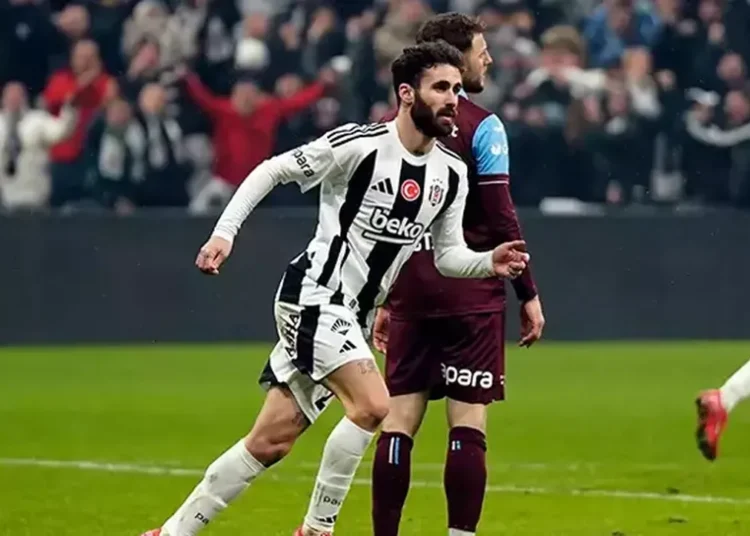 Trabzonspor-Beşiktaş maçında kimler eksik, kimler cezalı?